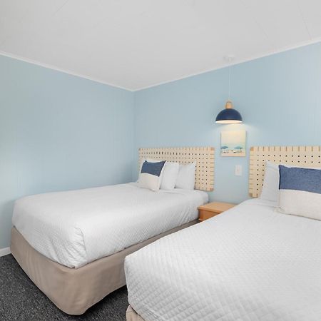 Kebek 3 Oceanside Motel オールドオーチャードビーチ エクステリア 写真