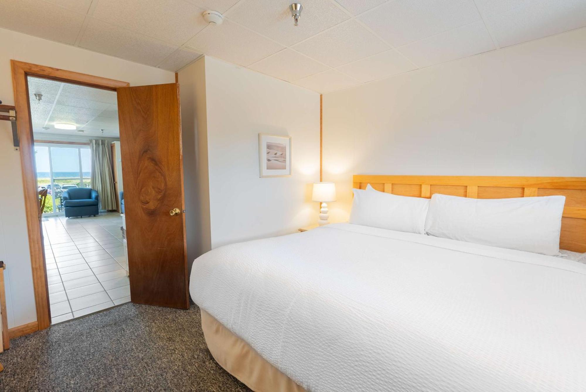Kebek 3 Oceanside Motel オールドオーチャードビーチ エクステリア 写真