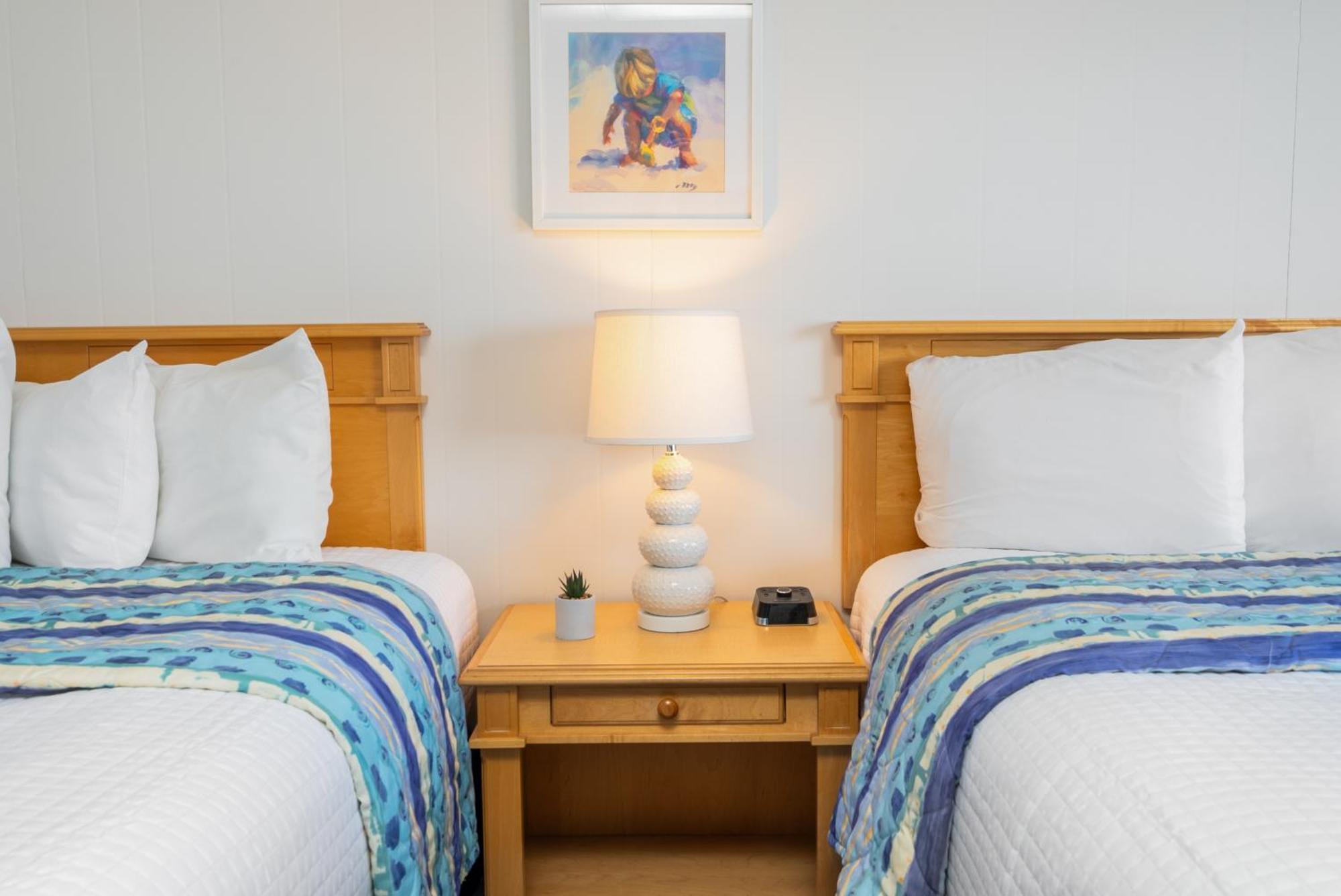 Kebek 3 Oceanside Motel オールドオーチャードビーチ エクステリア 写真